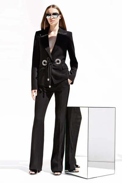 Look 1